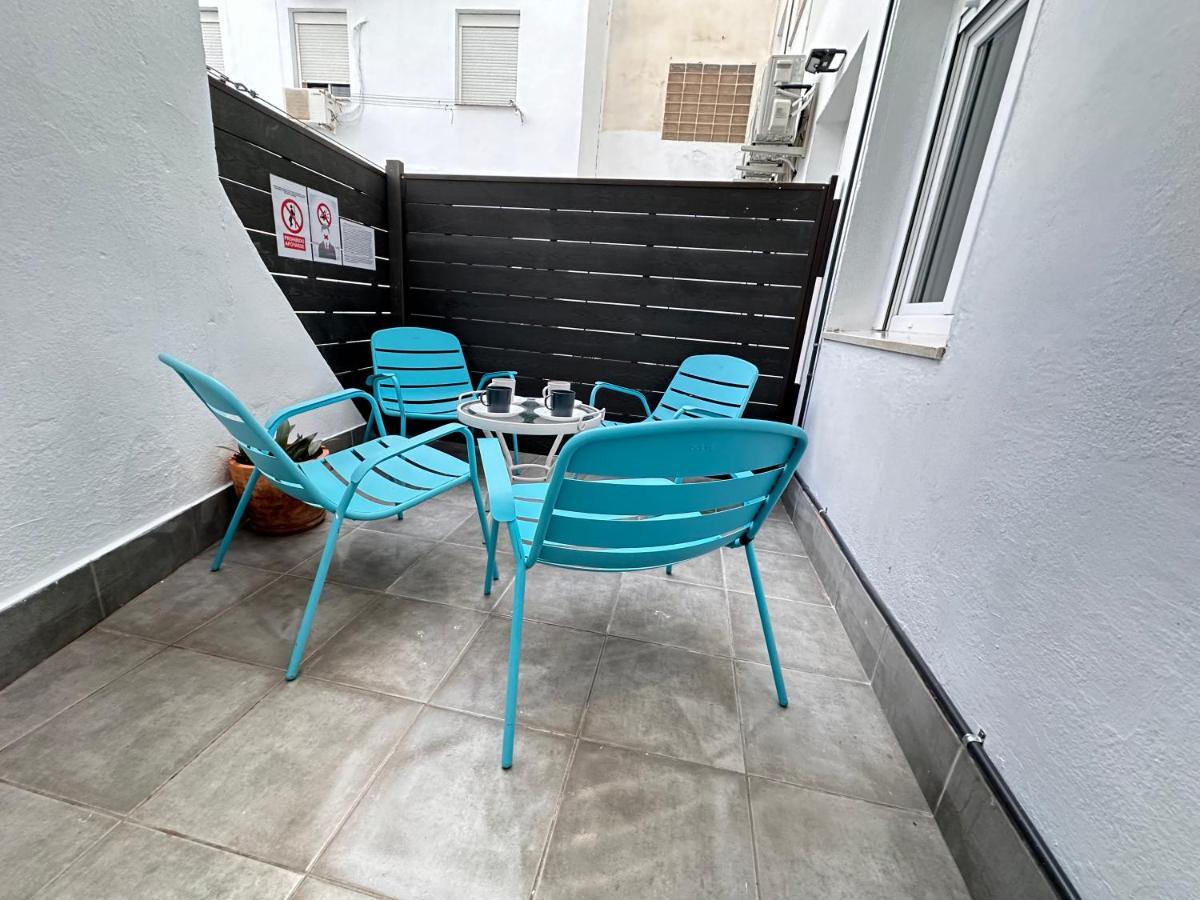 Nuestro Rincon Del Centro Historico Especial Grupos Terraza Parking Gratis 02 Apartment Malaga Exterior photo