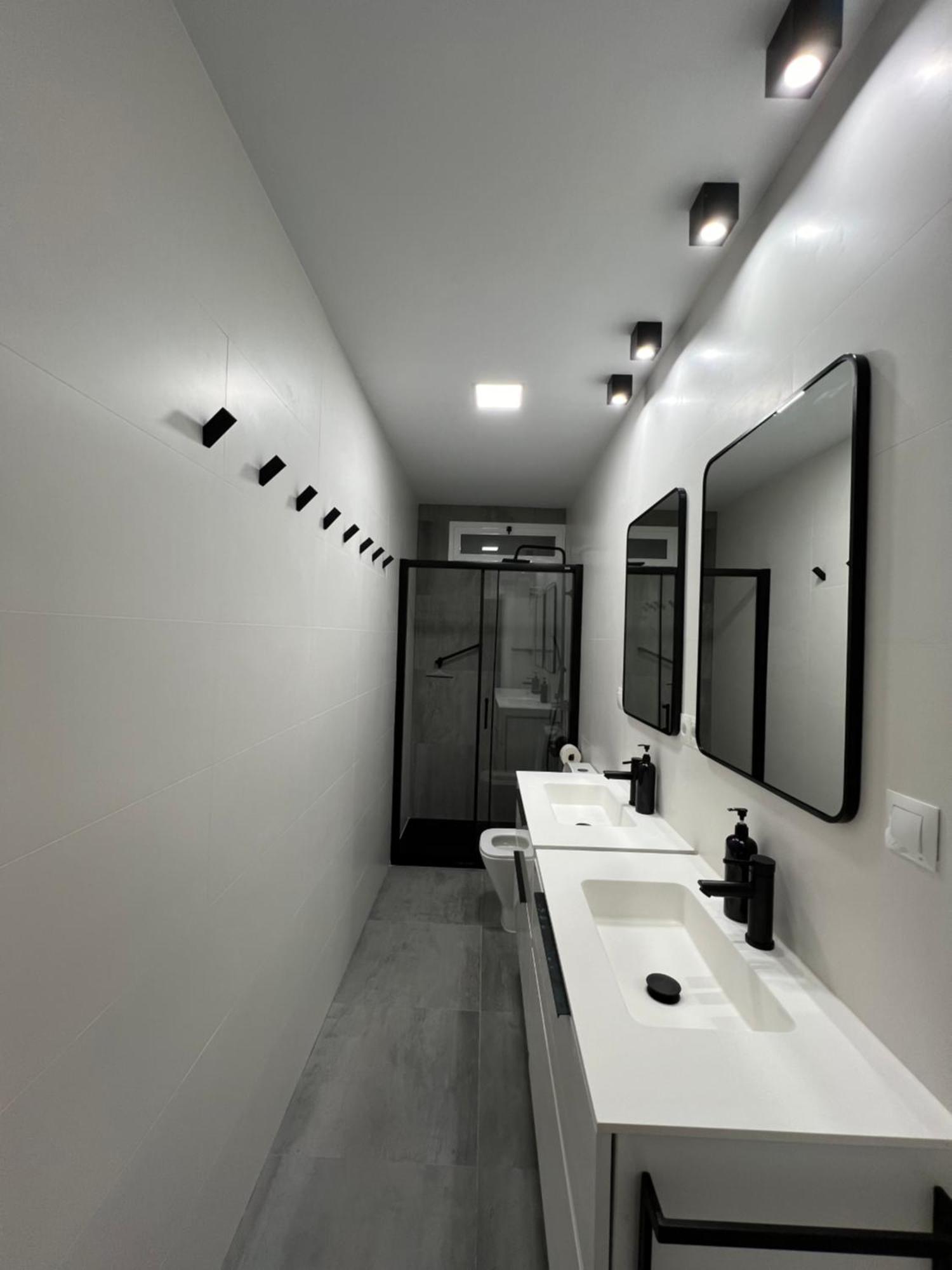 Nuestro Rincon Del Centro Historico Especial Grupos Terraza Parking Gratis 02 Apartment Malaga Exterior photo